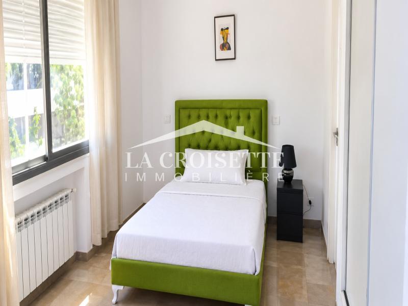 Villa semi-meublée S+3 avec jardin au Lac 2
